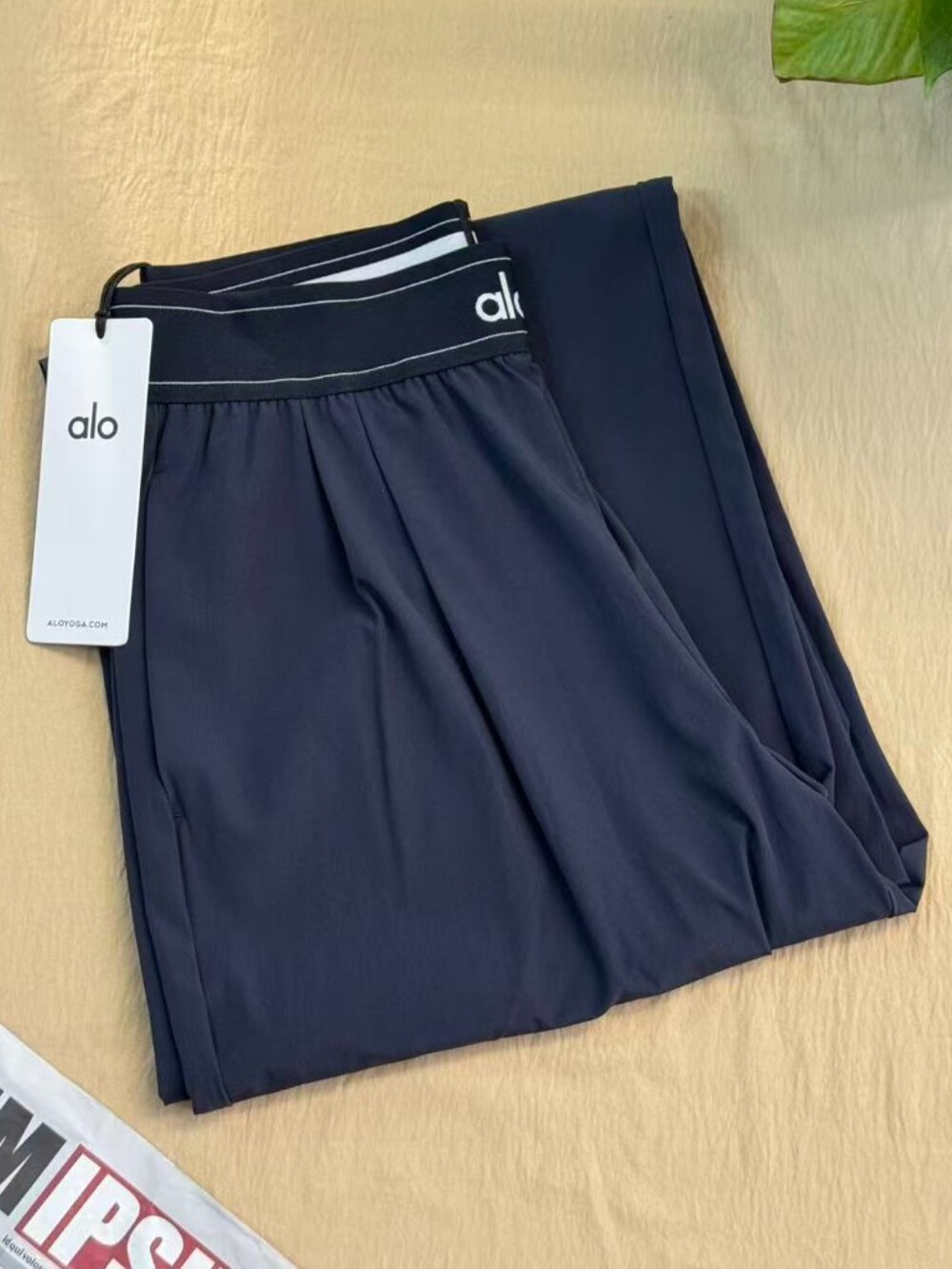 ALO Yoga Suit Up Pants Navy Blueđź§µWide Leg | Regular Length NWT - Picture 5 of 8